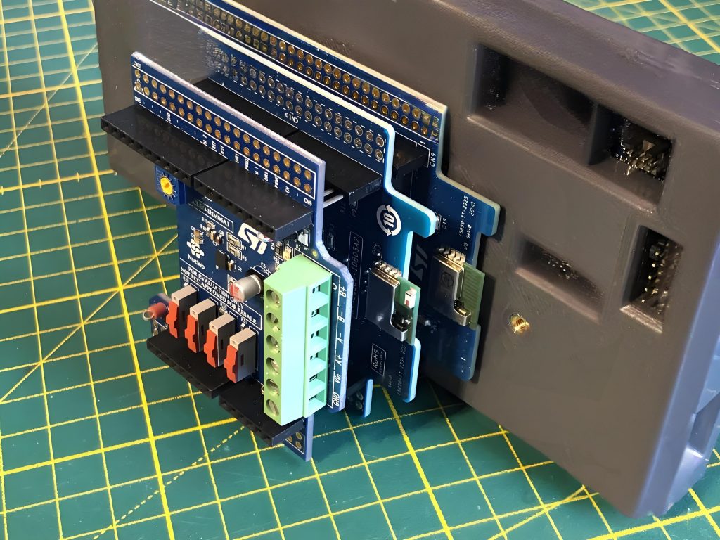 What Causes Data Corruption During SPI DMA Transfers on STM32H7B3I-DK?