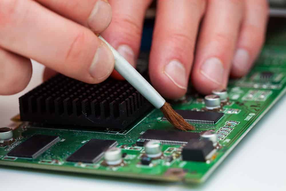 How to Clean Corroded Circuit Board?