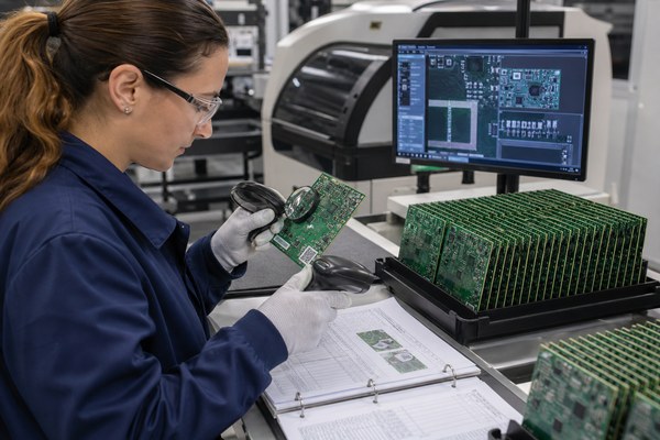 UL Certified PCB Manufacturers, UL PCBs inspected for marking and lot traceability before shipment