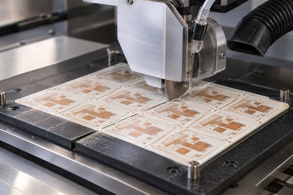 Printed Circuit Board Dicing, https://www.bestpcbs.com/blog/2026/10/printed-circuit-board-dicing/
